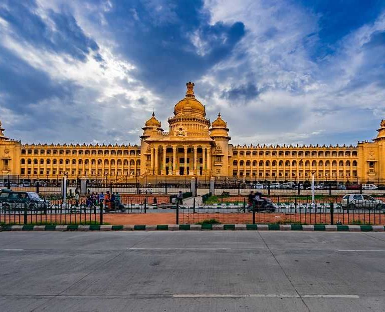 Exploring Bangalore: Must-Visit Attractions Near Ramakrishna Hotel